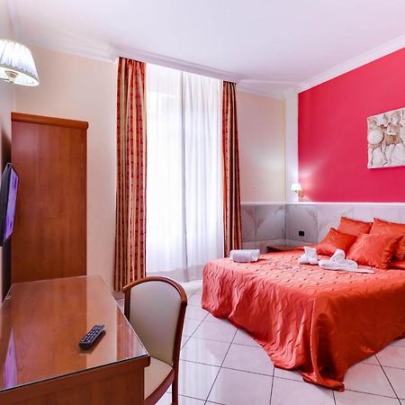 Hotel Suite Caesar Róma Kültér fotó