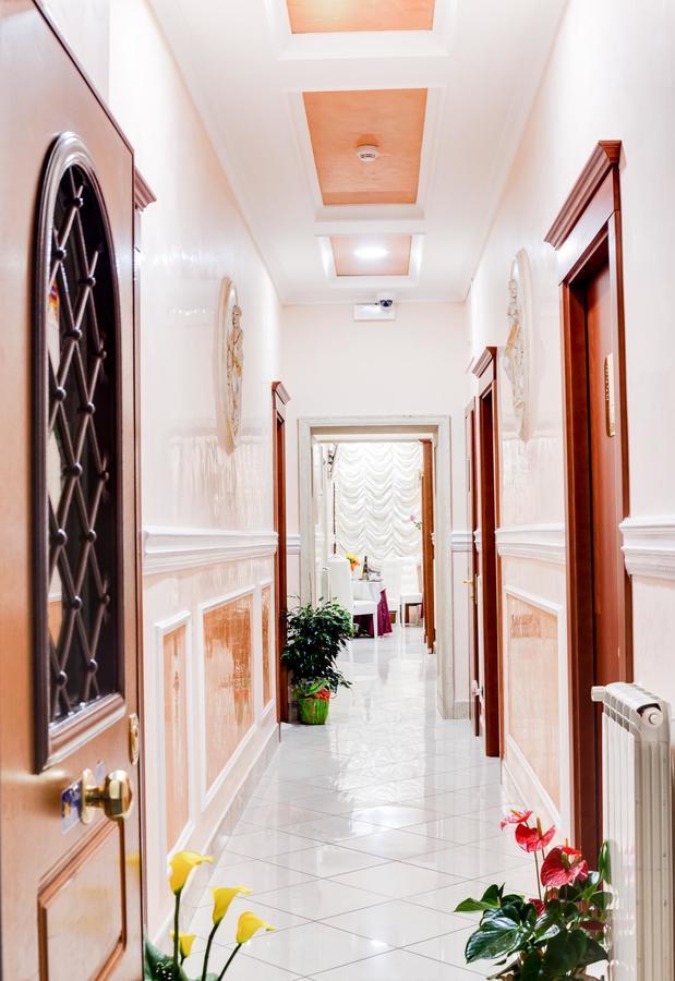 Hotel Suite Caesar Róma Kültér fotó
